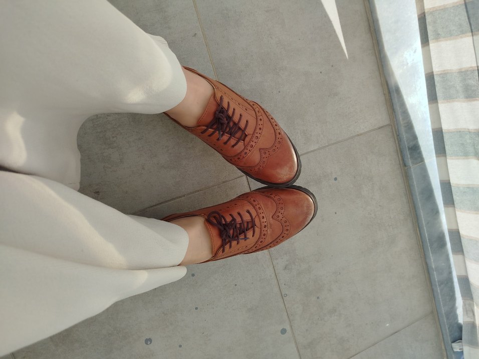 Taba rengi inci marka Kadın Ayakkabı - Görsel 2