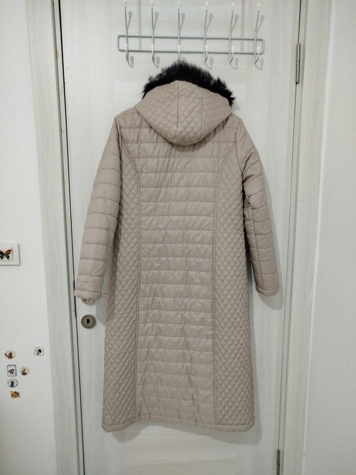 Uzun Bej Kadın Kışlık mont - Görsel 3