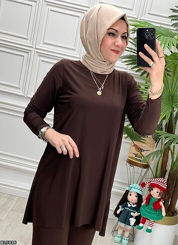 5026 düz tesettür takım