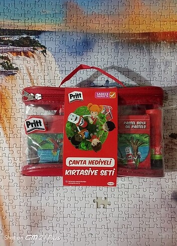 Pritt çanta hediyeli kırtasiye seti 