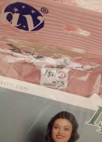 Diğer Pembe Baskılı Uzun Kollu Kadın Pijama Takımı