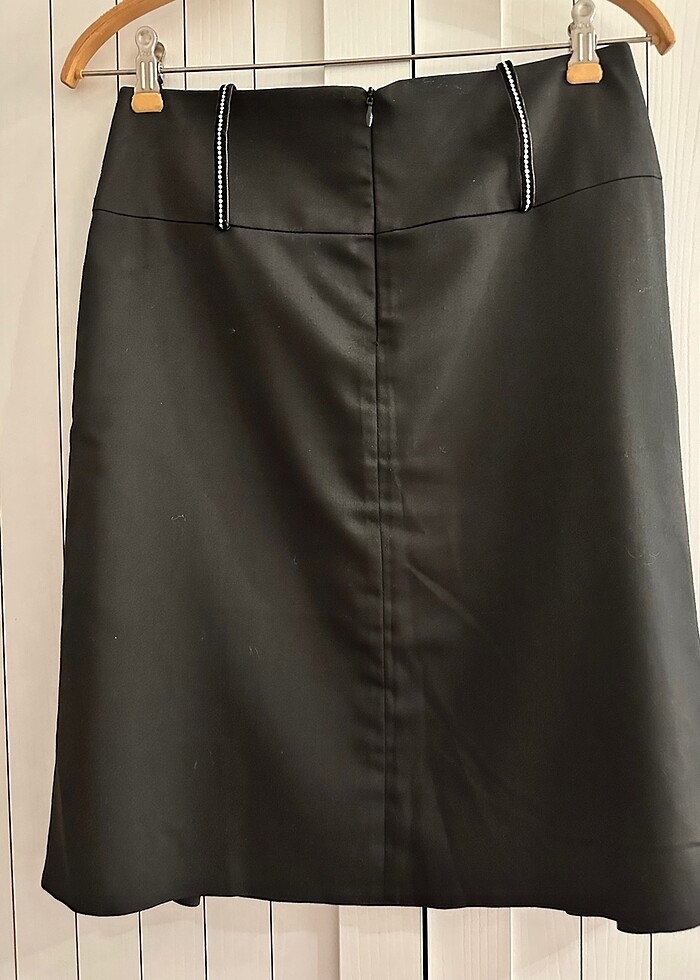 Siyah çan etek - Görsel 2