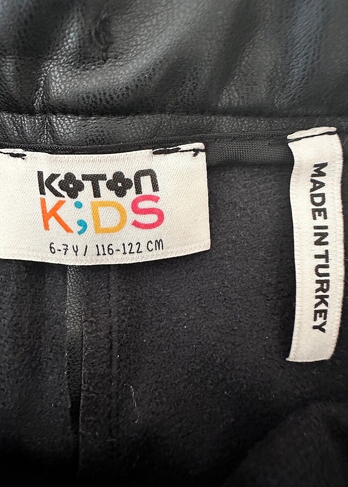 Koton Deri görünümlü şort - Görsel 4