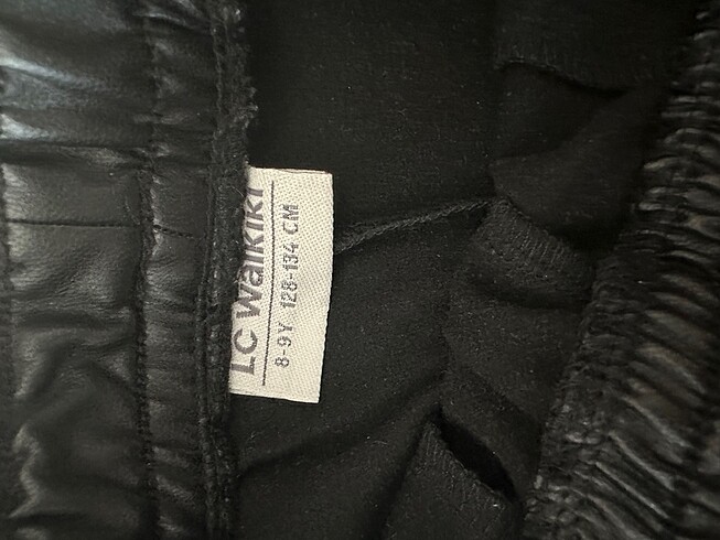 LCW deri görünümlü siyah pantolon - Görsel 5