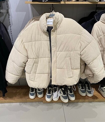 Bershka Şişme Mont
