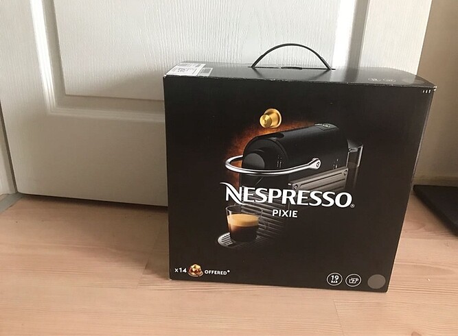 Nespresso Pixie Kapsül Kahve Makinesi
