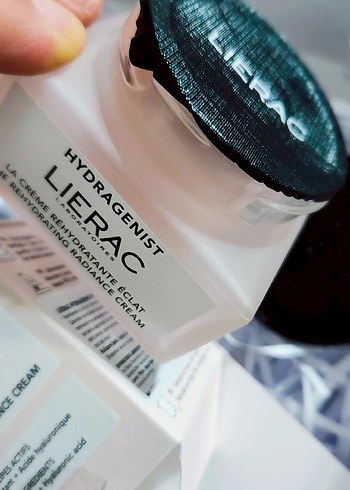 Lierac Hydragenist Canlandırıcı Nemlendirici Krem 50 ml - Görsel 6