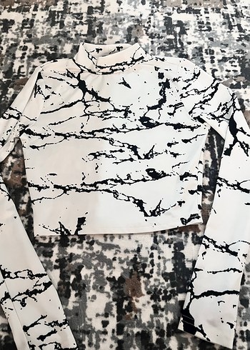 Uzun Kollu Beyaz Gri Tie-Dye Boğazlı Bluz - Görsel 2