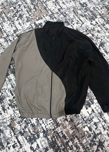 Gri Siyah  Rüzgarlık - Görsel 2