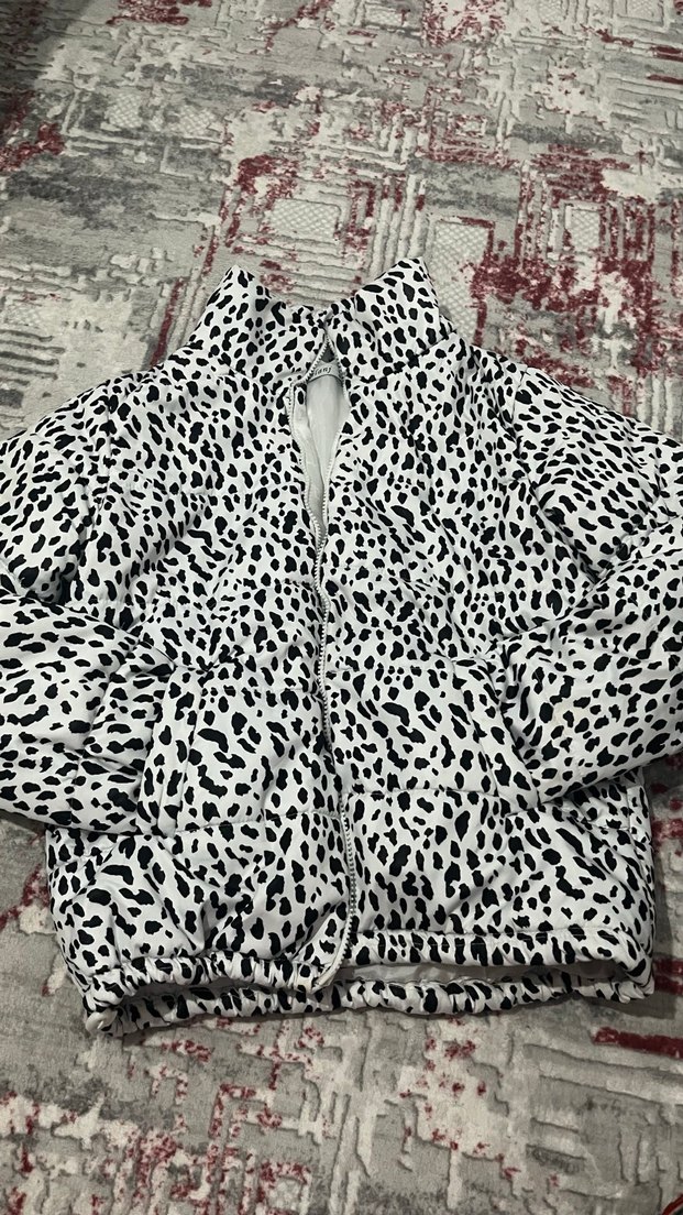 Leopar Desenli Beyaz Kadın Mont - Görsel 2