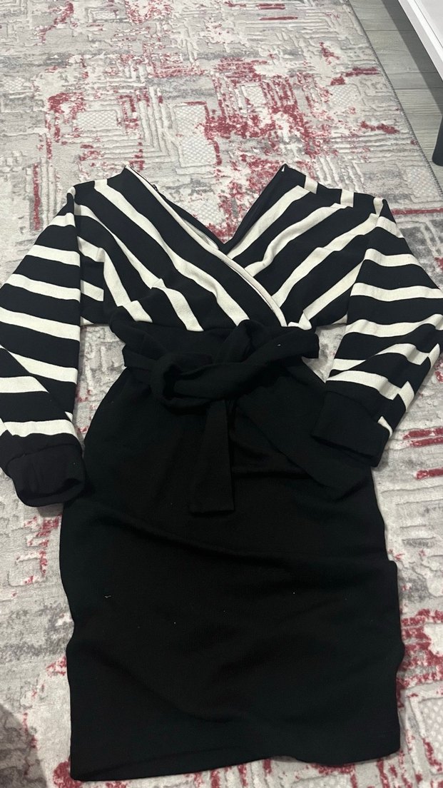 Zebra Desenli V Yaka Uzun Kollu Elbise - Görsel 2