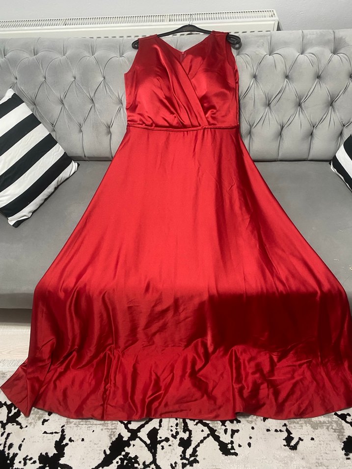 Kırmızı Drapeli Uzun Abiye Elbise - Görsel 2