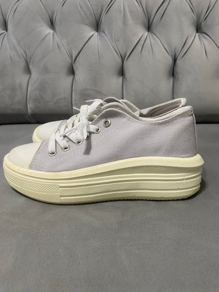 Beyaz Gri Kadın Dolgu Topuk Spor Ayakkabı - Görsel 3