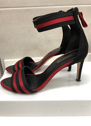 Zara Zara Kırmızı&Siyah; Topuklu Ayakkabı