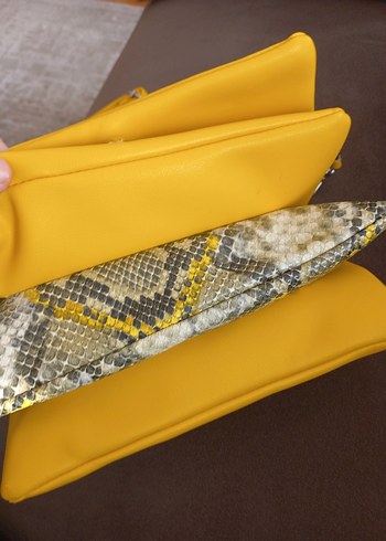 Sarı Zincir Detaylı Kadın Çanta - Görsel 9