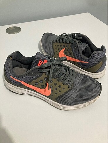 Orjinal nike spor ayakkabı
