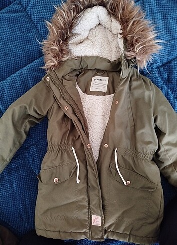 LC Waikiki LCW kız çocuk parka