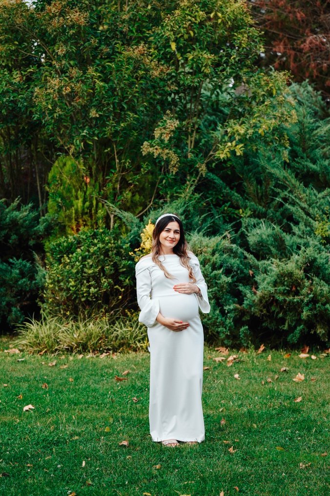 Uzun Kollu Minimalist Beyaz Gelinlik - Görsel 3