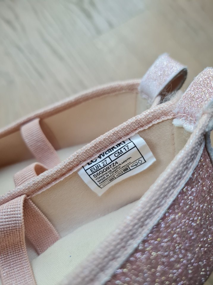 Lcw pembe simli babet - Görsel 3