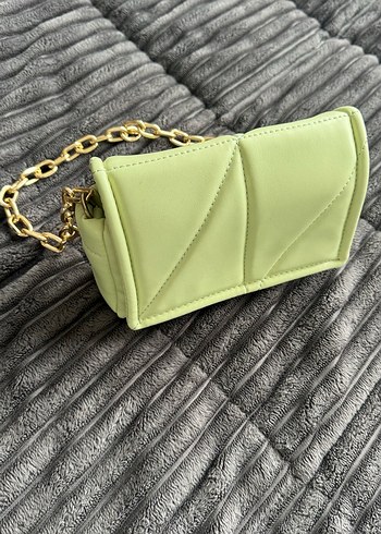 Zincir Detaylı Pastel Yeşil Kadın Çanta - Görsel 2