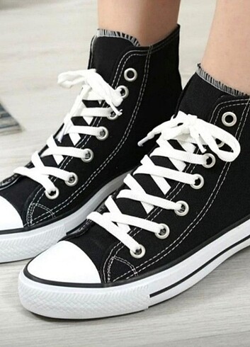 Siyah Converse 