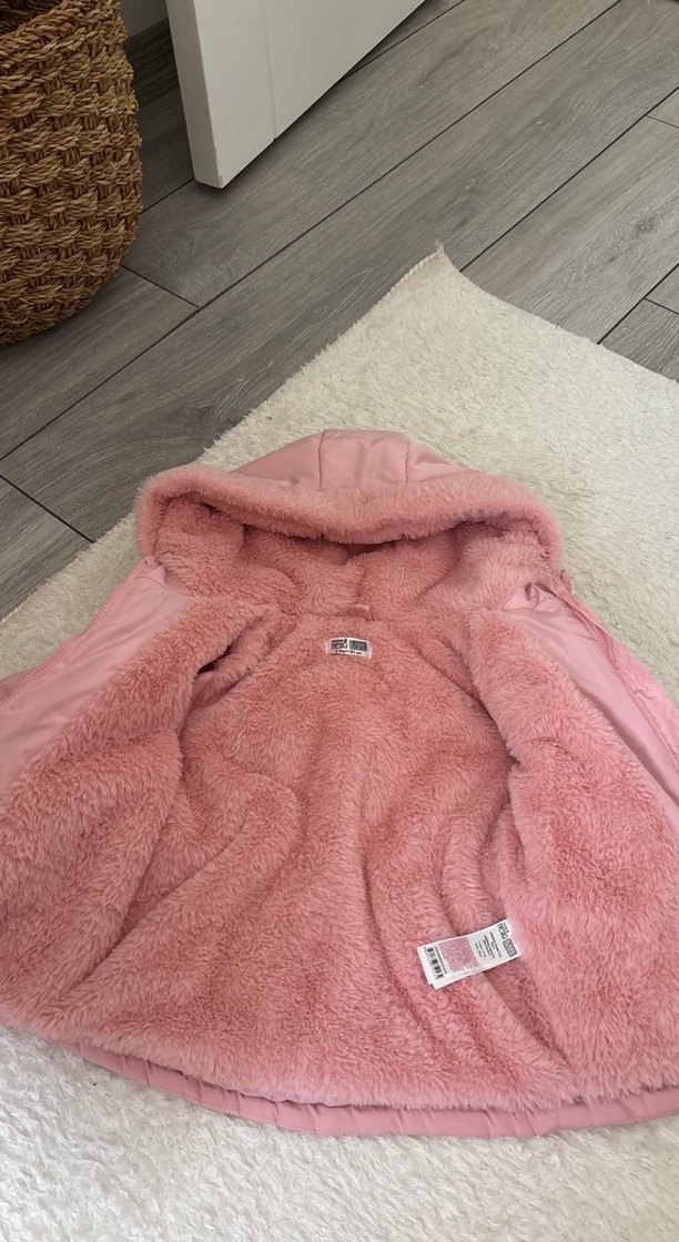 Kürklü Kapüşonlu Pembe Kız Çocuk Mont - Görsel 4