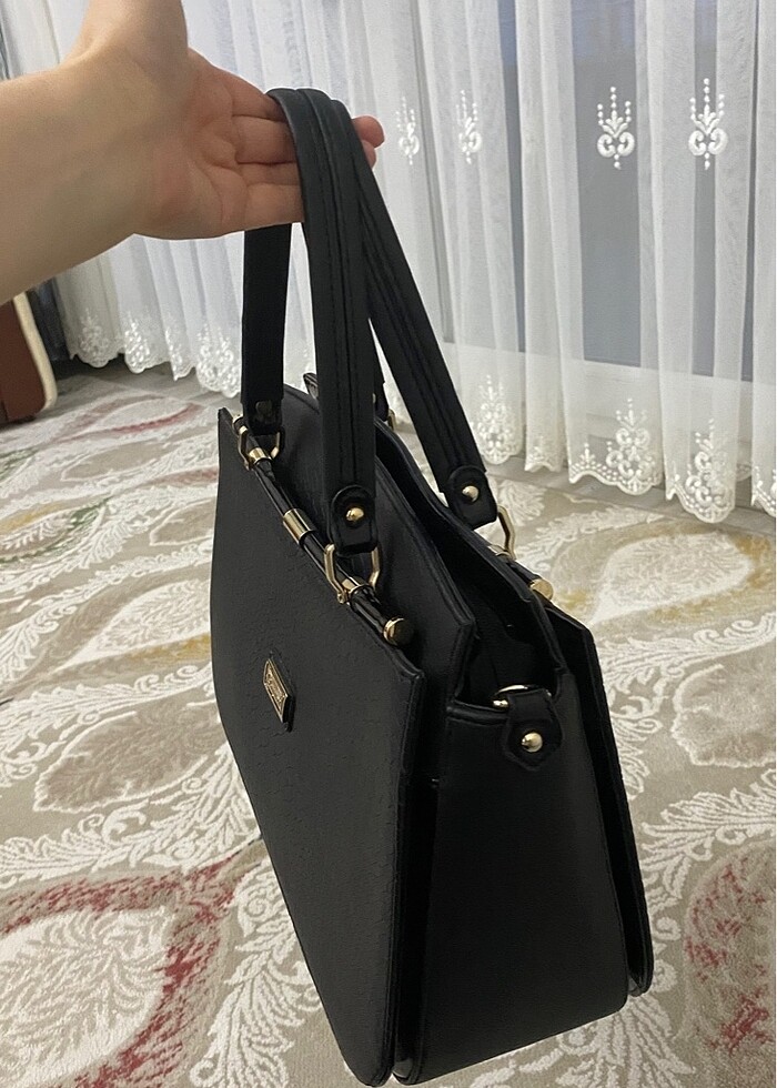 Siyah şık çanta - Görsel 3