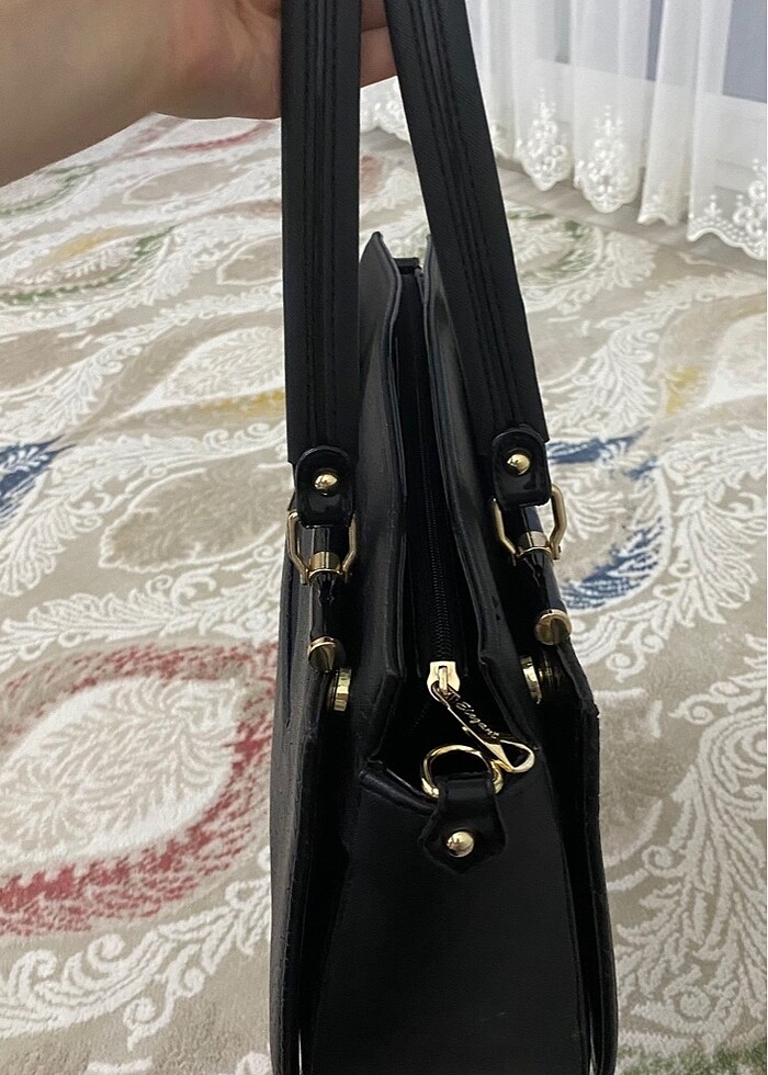 Siyah şık çanta - Görsel 4