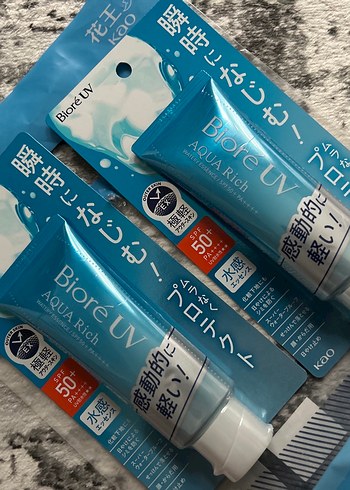 Bioré UV Aqua Rich SPF 50 Güneş Koruyucu - Görsel 2