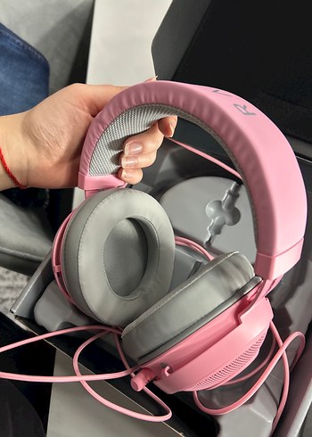 Razer Kraken Quartz Pembe Gaming Kulaklık - Görsel 3