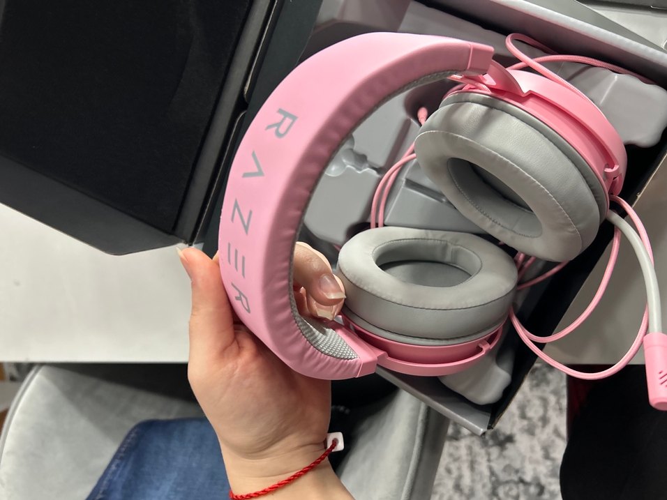 Razer Kraken Quartz Pembe Gaming Kulaklık - Görsel 5