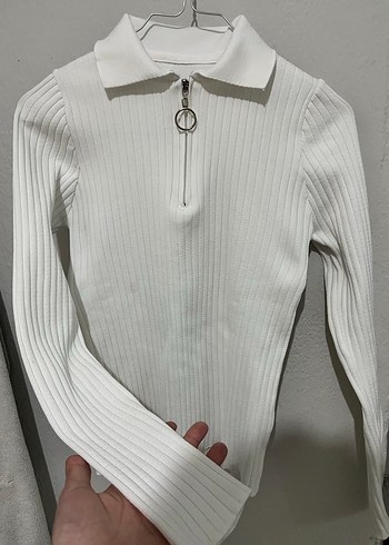 Beyaz, Yakalı, Fermuarlı Kadın Triko - Görsel 3