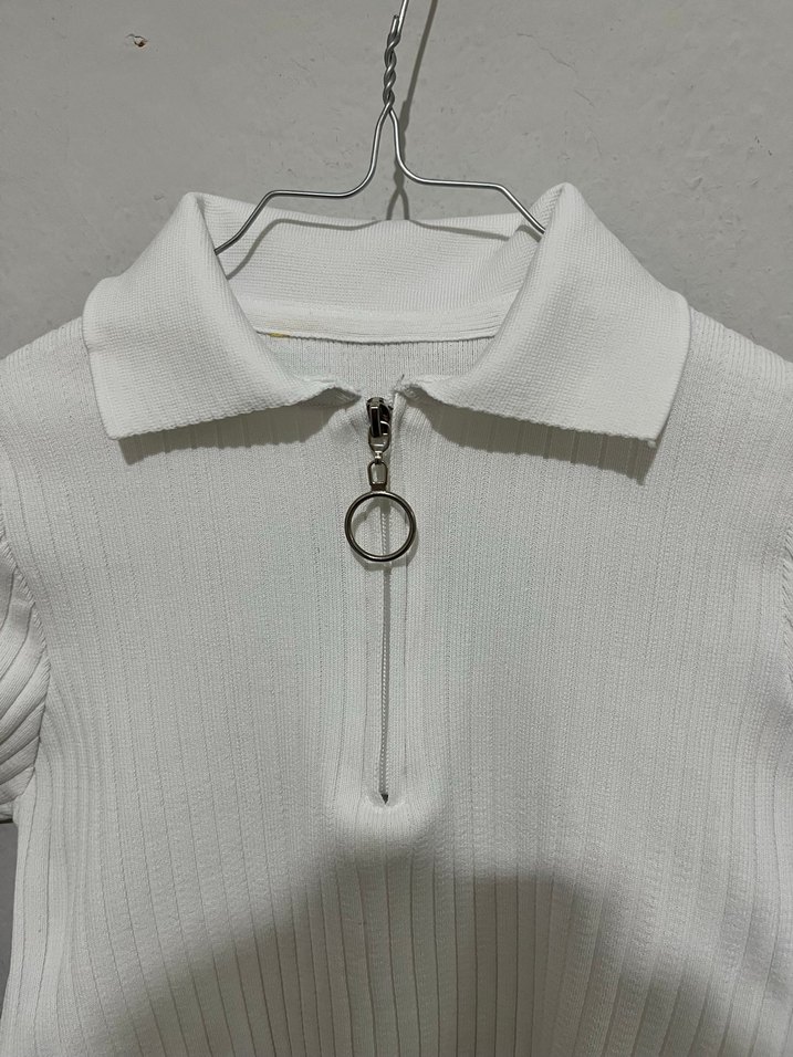 Beyaz, Yakalı, Fermuarlı Kadın Triko - Görsel 2