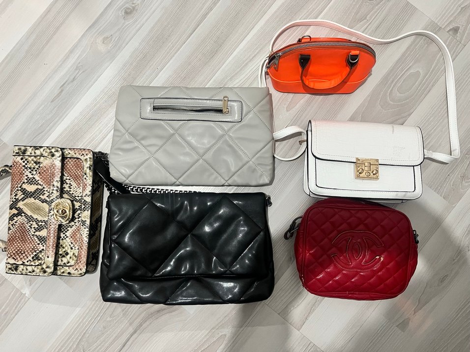 Gri Deri Kadın Çanta - Fermuarlı, Yılan Desenli - Görsel 2