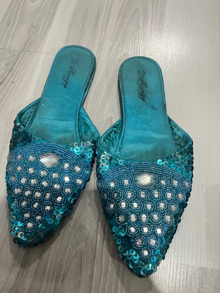 Boncuk İşlemeli Parlak Çok Renkli Kadın Terlik - Görsel 4