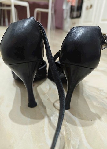 Siyah Deri Tokalı Stiletto Kadın Ayakkabı - Görsel 7