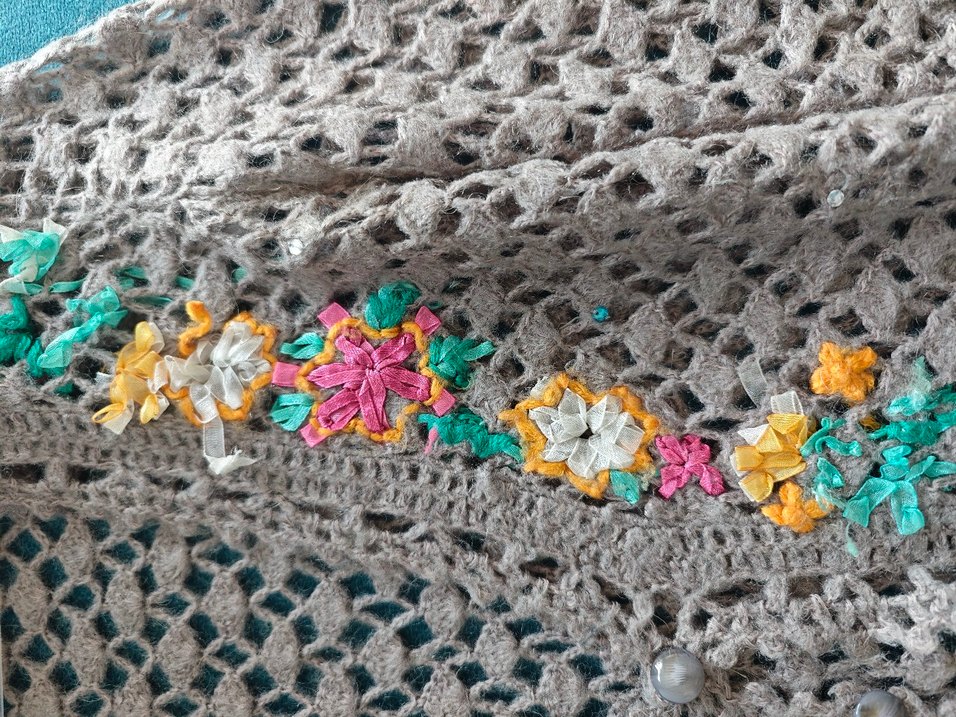 Nakışlı Bohem Gri Uzun Hırka - Görsel 3