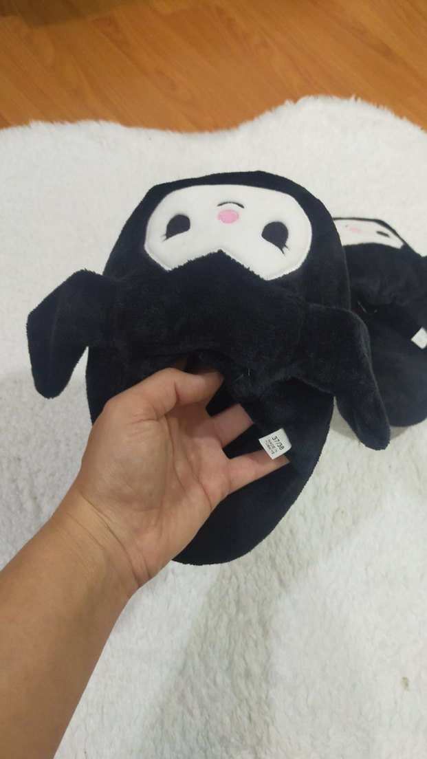 Nakışlı Siyah Kürklü Kadin ev panduf#terlik 36 /37 uyumlu - Görsel 2