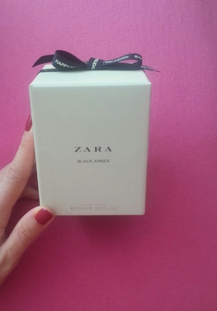 zara'dan Black amber parfüm. 