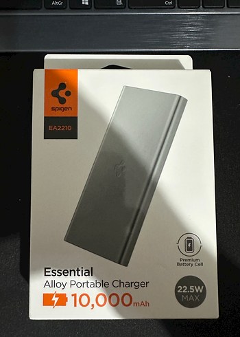 Spigen Essential powerbank - Görsel 2