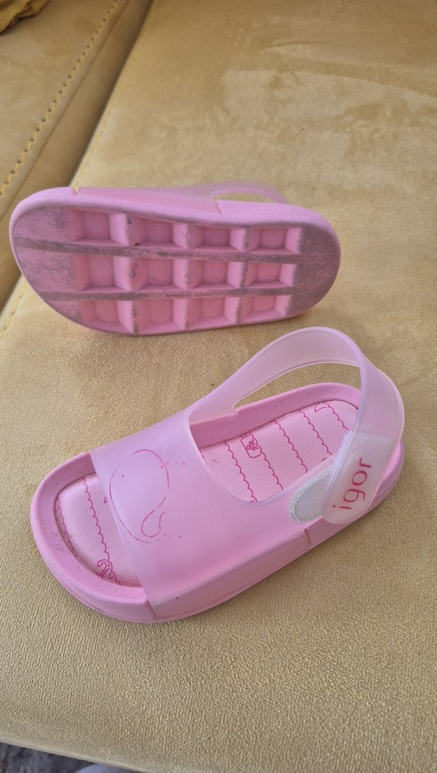 Kızlar için pembe cırt cırtlı terlik - Görsel 3