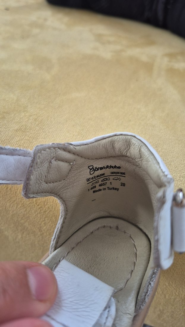 Kız Çocuk Beyaz cırtcırtlı Sandalet - Görsel 2