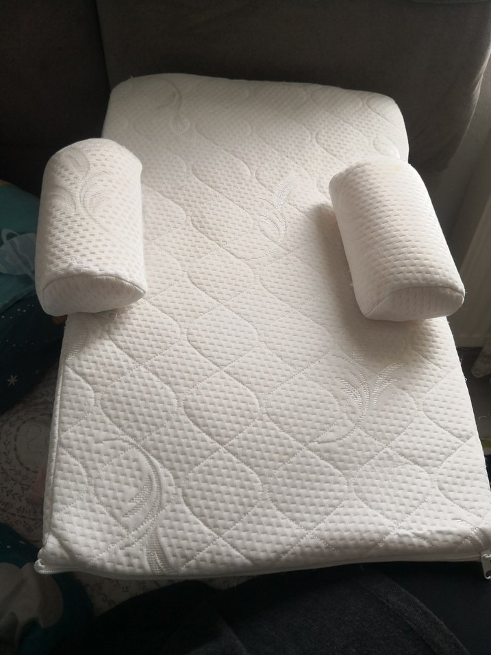 Bebek için Beyaz Destekli reflü yatağı - Görsel 2