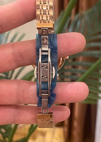 Roz Renkli Klasik Kadın Kol Saati - Görsel 3