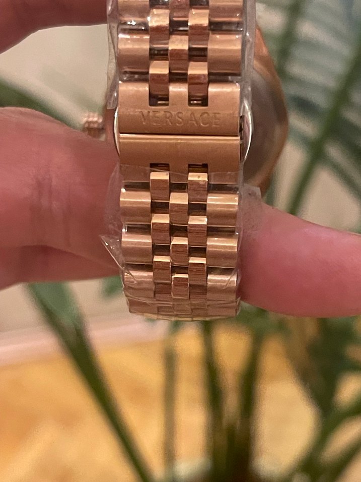 Versace Klasik Kadın Altın Saati - Görsel 3