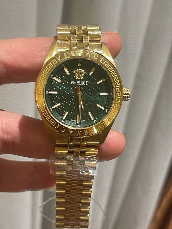 Versace Altın Zincir Detaylı Kadın Saati - Görsel 2