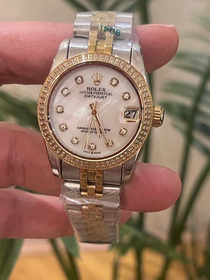 Altın Renkli Beze Detaylı Kadın Rolex Saat - Görsel 2