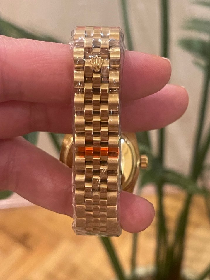 Rolex marka 1.sınıf replika yurt dışından gelmiştir - Görsel 3