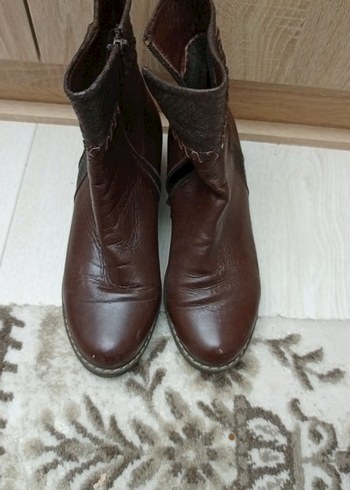 Kahverengi Yılan Desenli Bot - Görsel 5