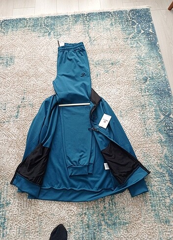 Yeni eşofman - Görsel 2